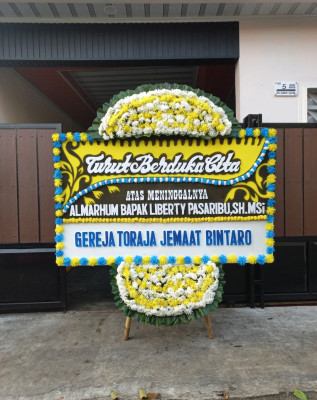 Papan Bunga Duka di Cisaga